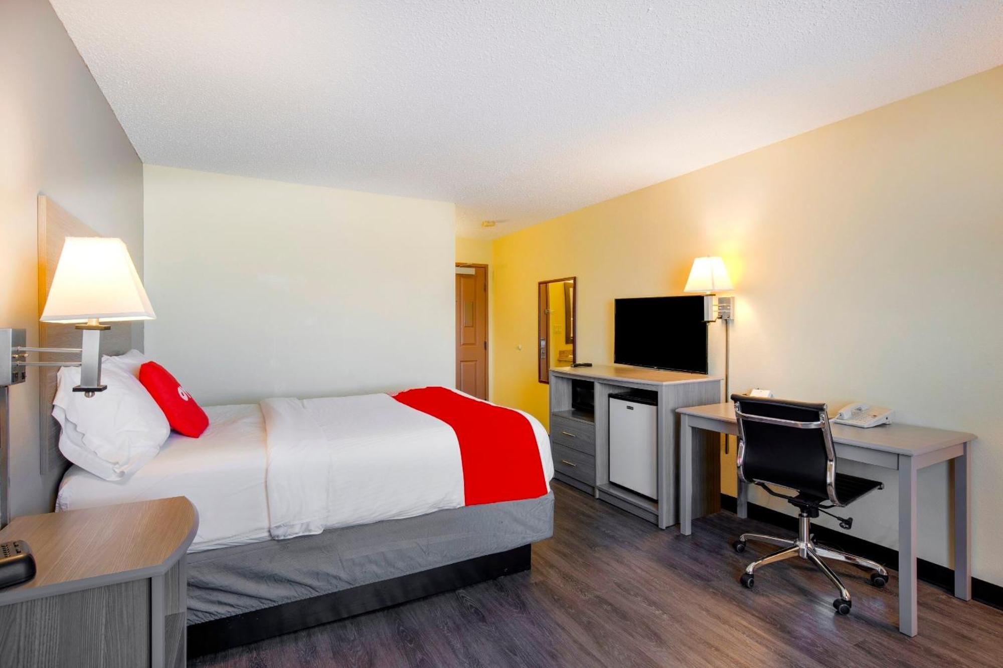 Oyo Hotel Castle Rock Co Downtown エクステリア 写真