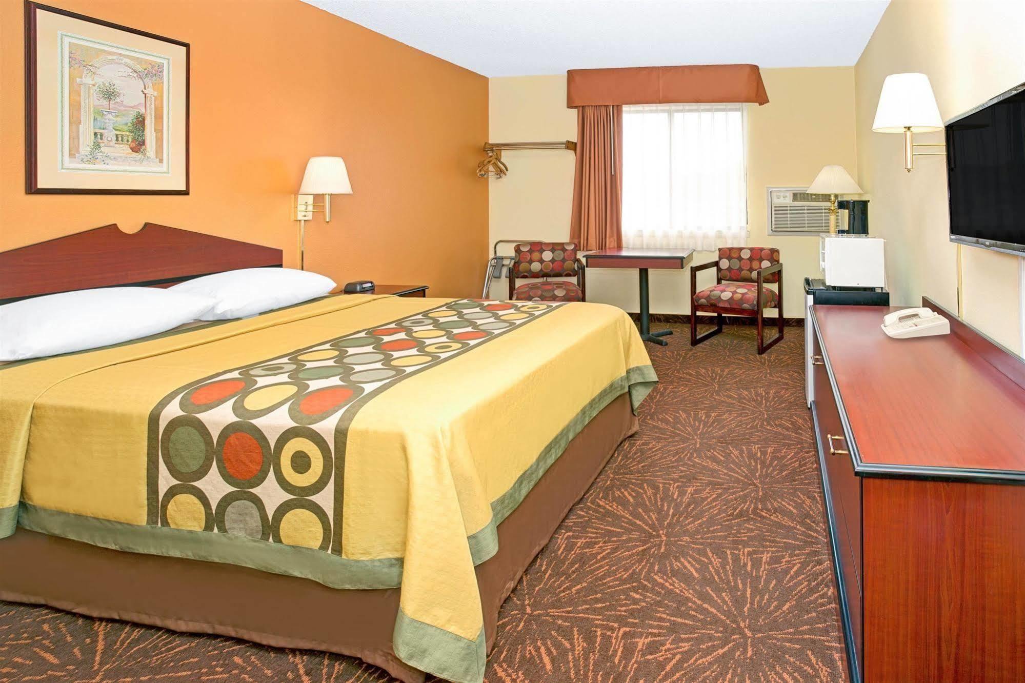 Oyo Hotel Castle Rock Co Downtown エクステリア 写真